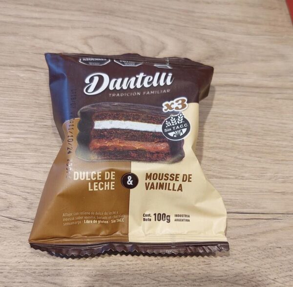 Alfajor triple - sin tacc  Dantelli